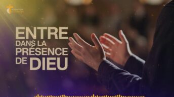 Louange et adoration chrétienne avec Paroles du Ciel : un espace pour élever ton cœur vers Dieu à travers la musique, la prière et la présence du Saint-Esprit.